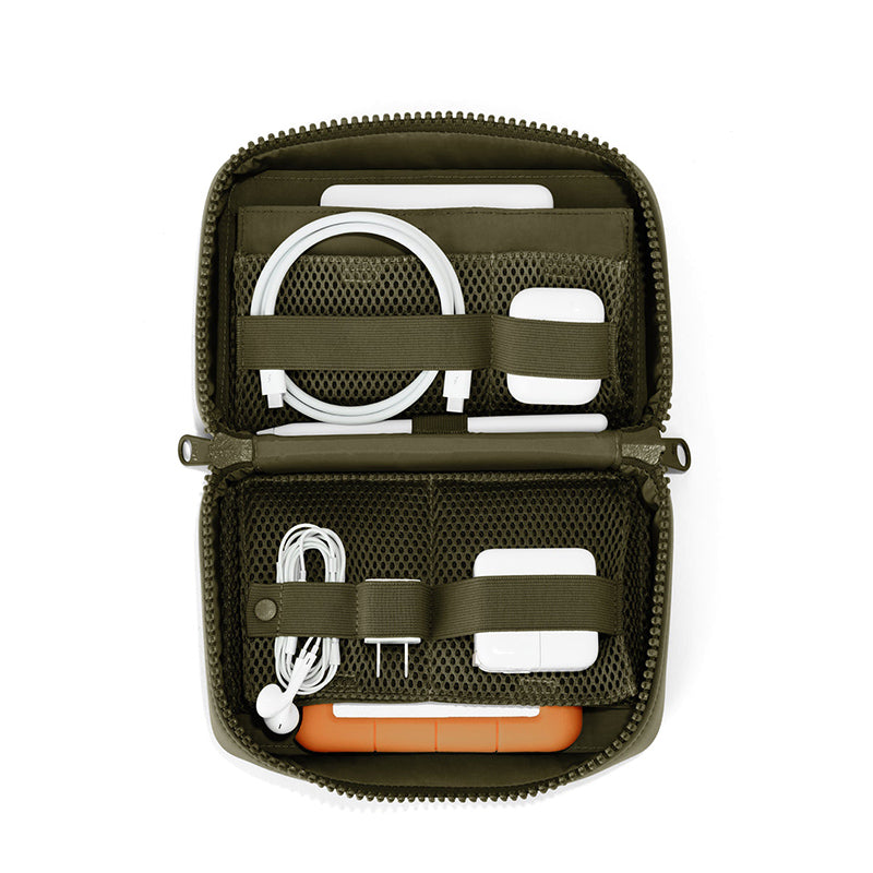 Tech pouch